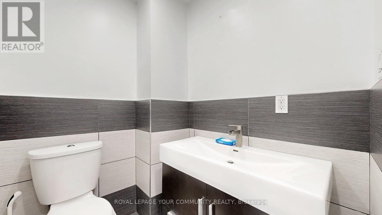 127 Berkeley Street, Toronto, Ontario  M5A 2X1 - Photo 16 - C12682750