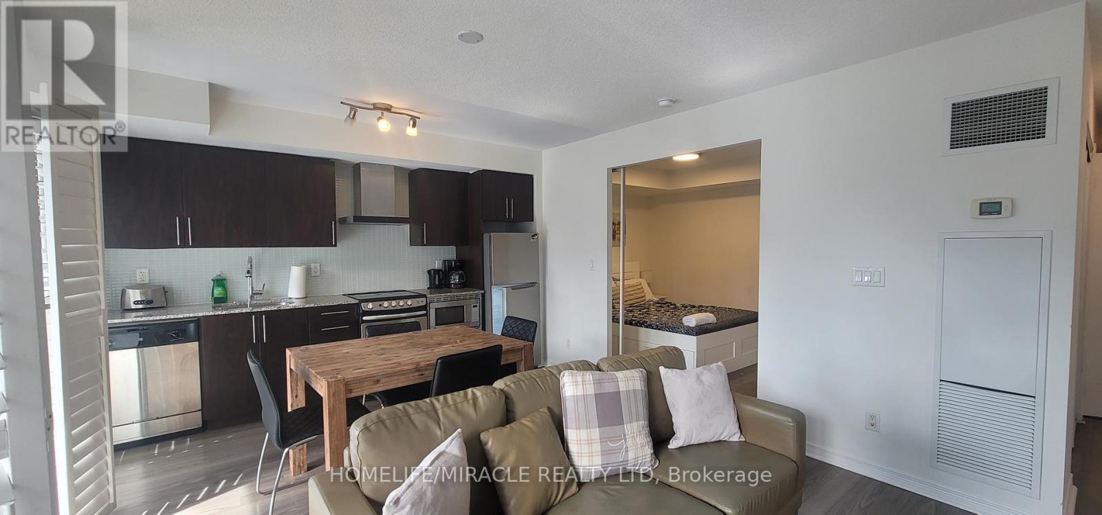 414 - 352 Front Street W, Toronto, Ontario  M5V 0K3 - Photo 8 - C12570278