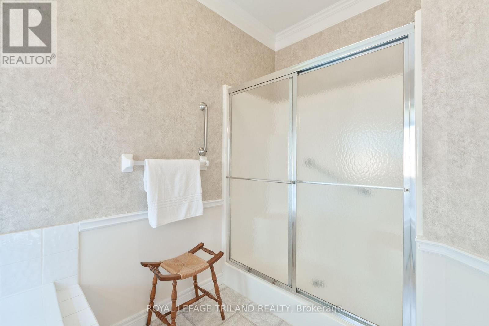 45 Stephen Moore Drive, Middlesex Centre, Ontario  N0L 1R0 - Photo 22 - X12682524