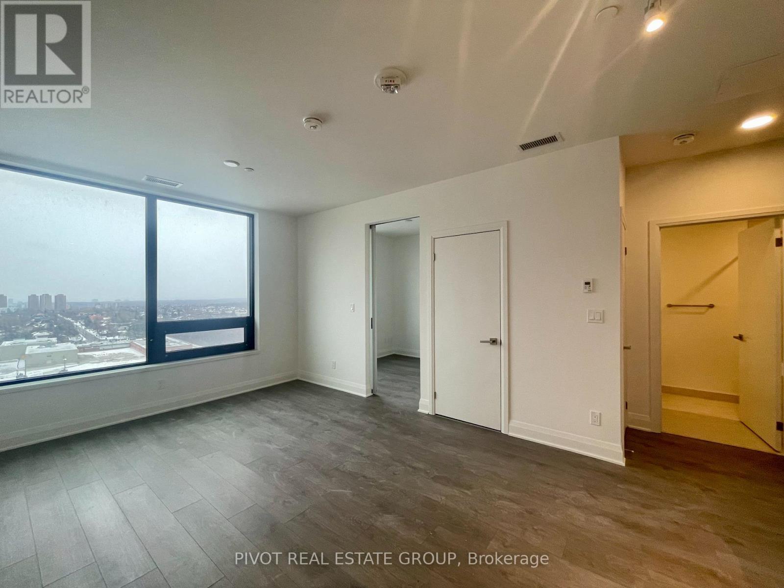 1103 - 2 Erskine Road, Mississauga, Ontario  L5B 0S1 - Photo 14 - W12682728