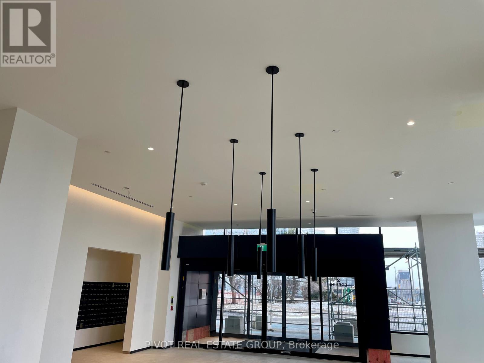 1103 - 2 Erskine Road, Mississauga, Ontario  L5B 0S1 - Photo 29 - W12682728