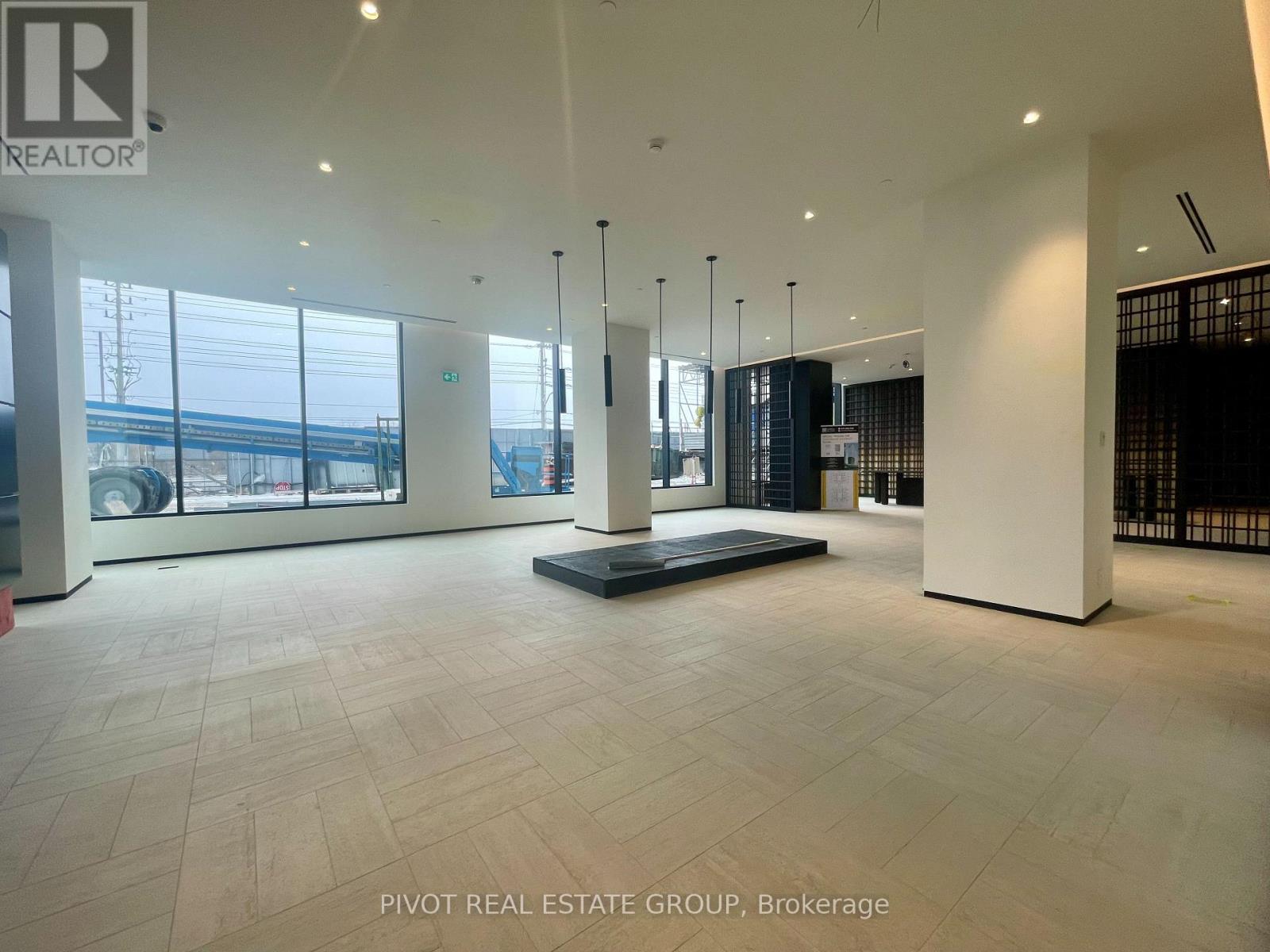 1103 - 2 Erskine Road, Mississauga, Ontario  L5B 0S1 - Photo 32 - W12682728