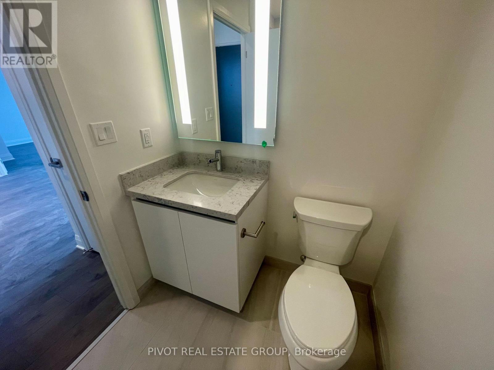 1103 - 2 Erskine Road, Mississauga, Ontario  L5B 0S1 - Photo 9 - W12682728