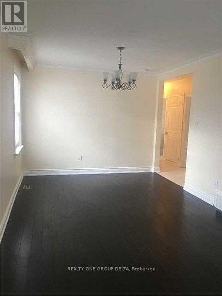 Upper - 30 Dittmer Crescent, Toronto (West Humber-Clairville), Ontario  M9W 4P8 - Photo 5 - W12682746