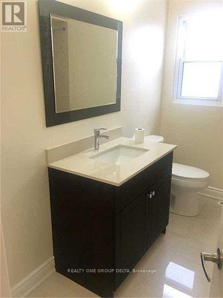 Upper - 30 Dittmer Crescent, Toronto (West Humber-Clairville), Ontario  M9W 4P8 - Photo 7 - W12682746