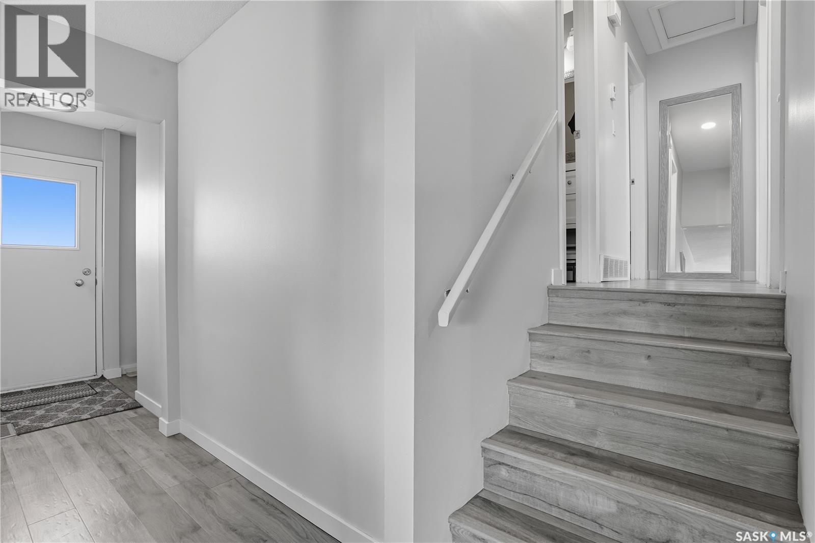 127 Hastings Crescent, Regina, Saskatchewan  S4T 7N6 - Photo 13 - SK026525