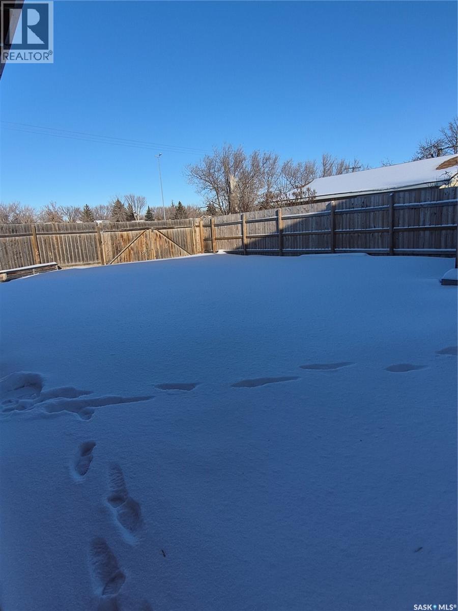 127 Hastings Crescent, Regina, Saskatchewan  S4T 7N6 - Photo 28 - SK026525