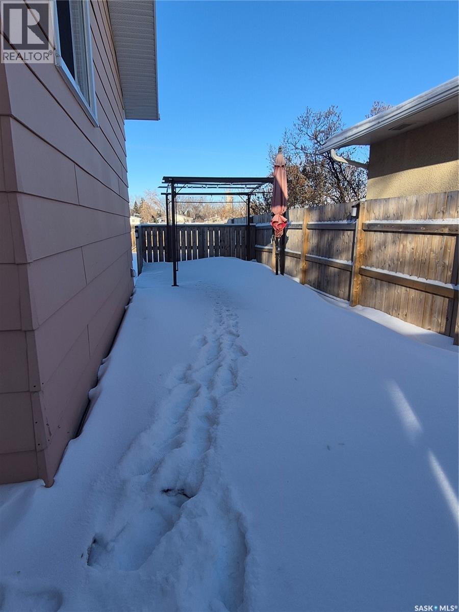 127 Hastings Crescent, Regina, Saskatchewan  S4T 7N6 - Photo 26 - SK026525