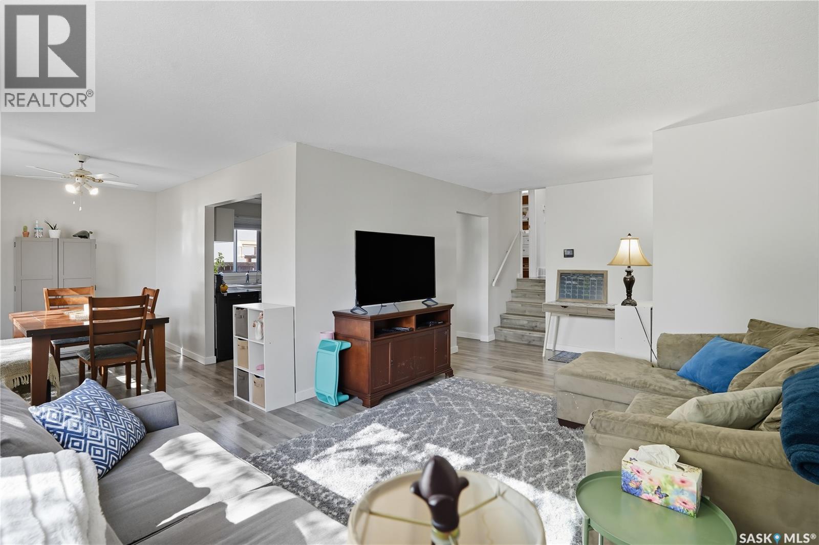 127 Hastings Crescent, Regina, Saskatchewan  S4T 7N6 - Photo 6 - SK026525