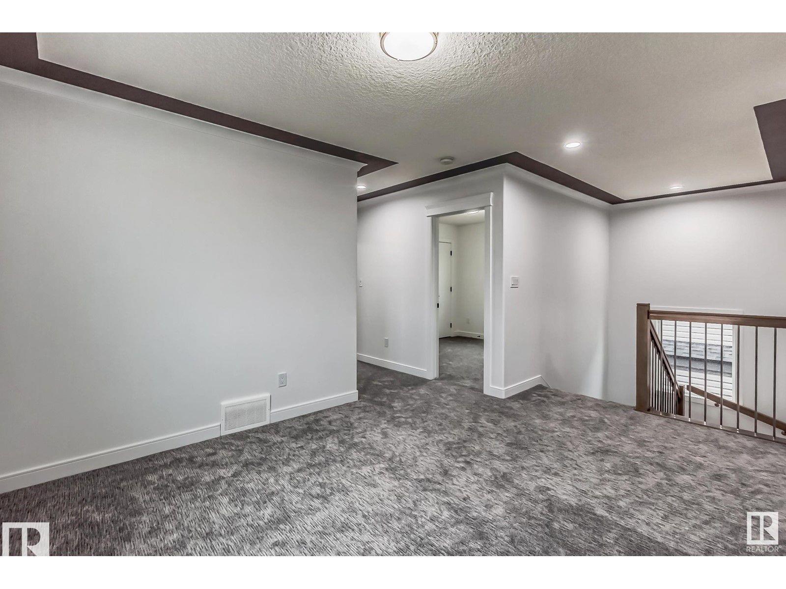 1703 152 Av Nw, Edmonton, Alberta  T5Y 2R7 - Photo 13 - E4469627