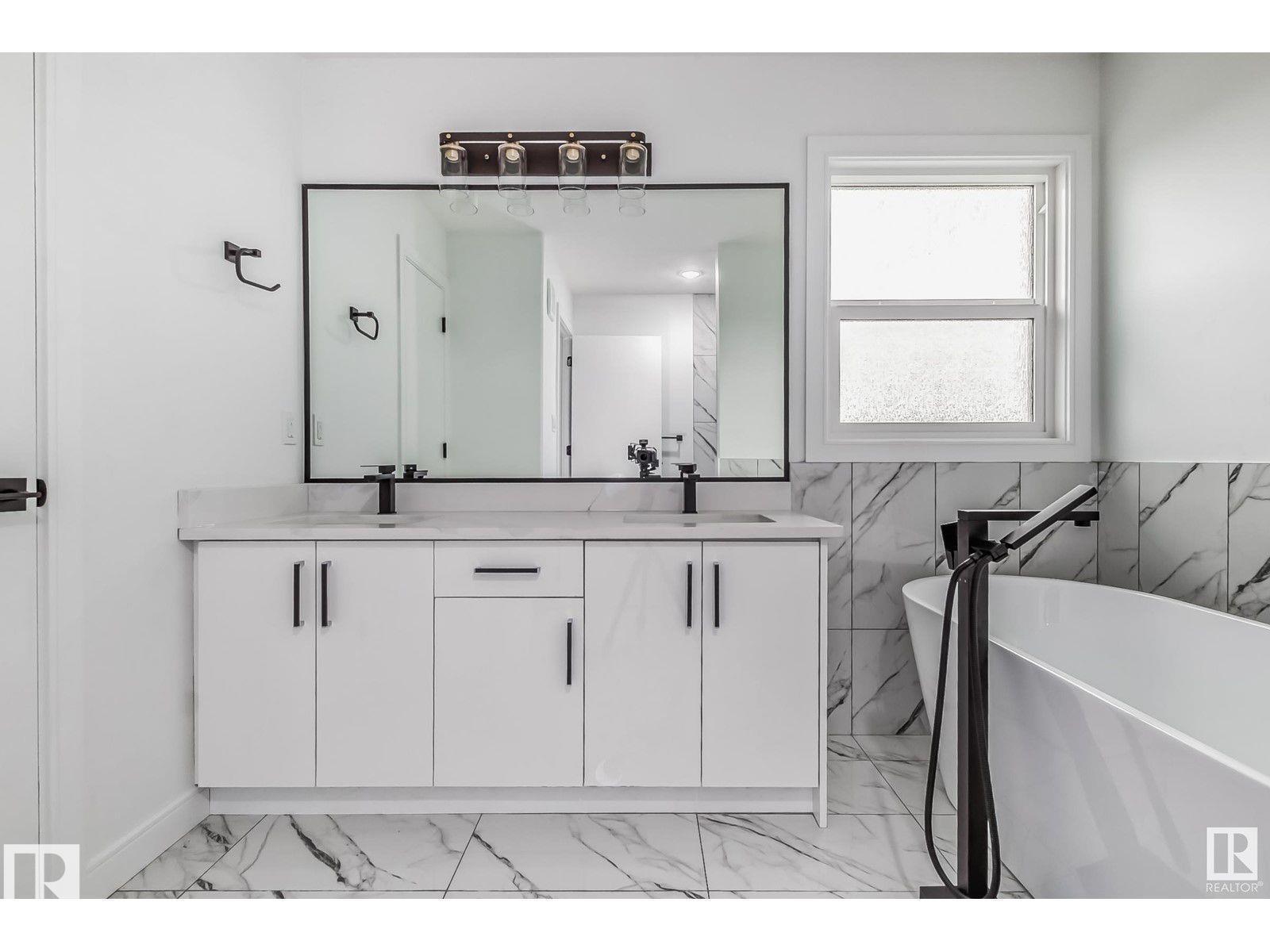 1703 152 Av Nw, Edmonton, Alberta  T5Y 2R7 - Photo 21 - E4469627