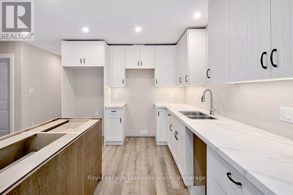 119 Dove Drive, Blue Mountains, Ontario  N0H 2P0 - Photo 10 - X12682772