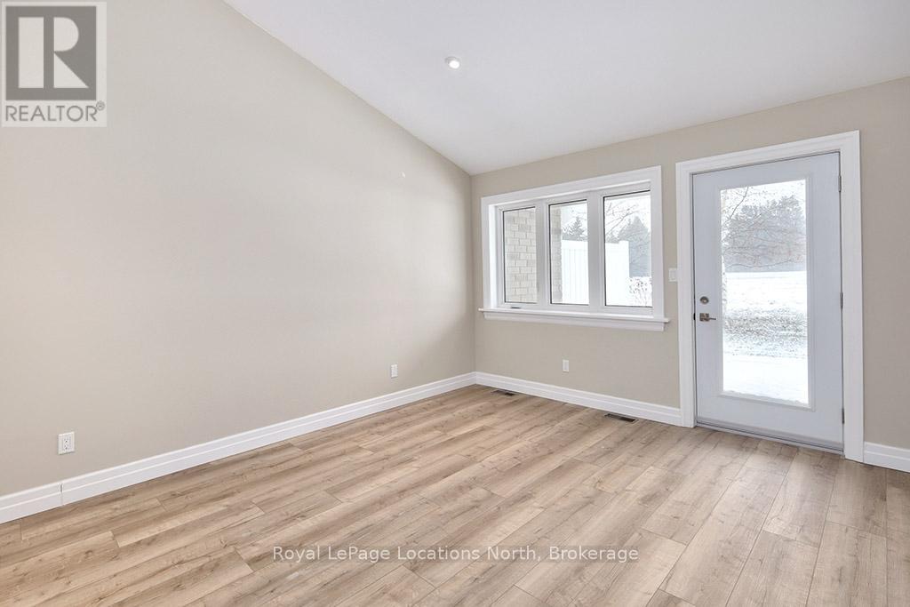 119 Dove Drive, Blue Mountains, Ontario  N0H 2P0 - Photo 16 - X12682772