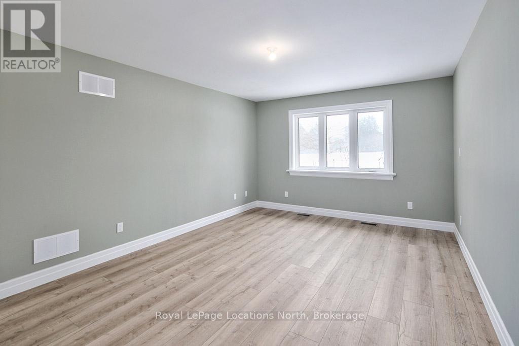 119 Dove Drive, Blue Mountains, Ontario  N0H 2P0 - Photo 25 - X12682772