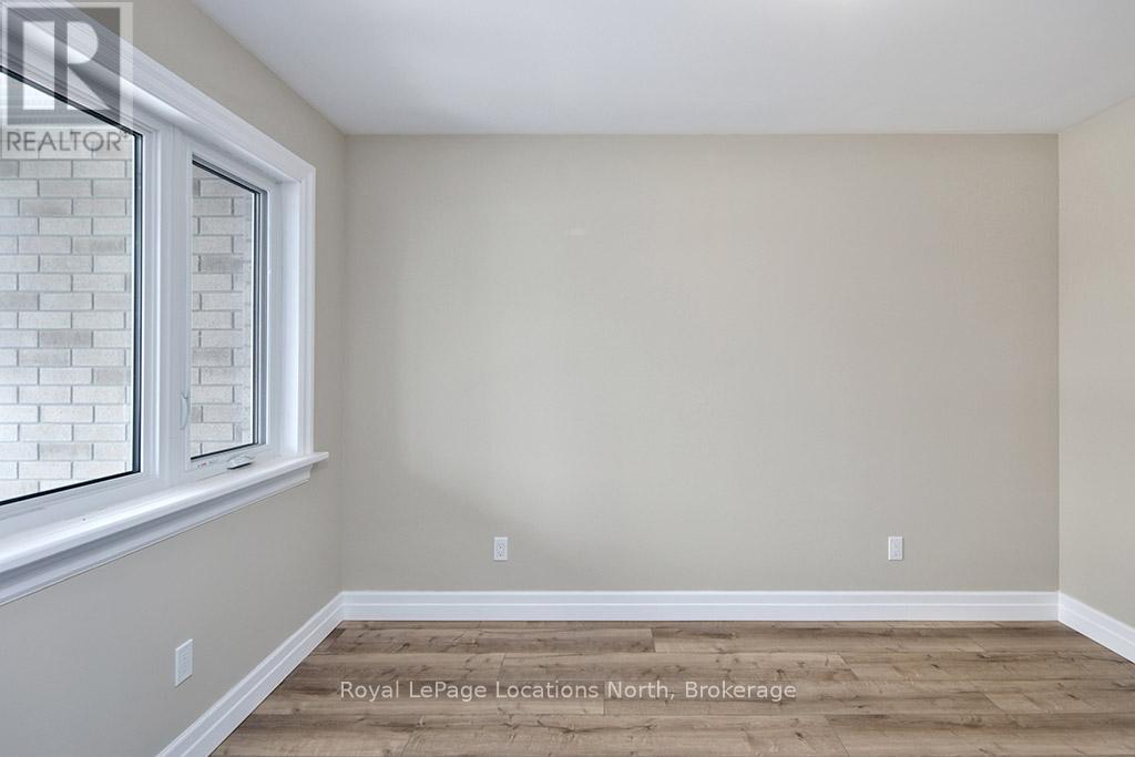 119 Dove Drive, Blue Mountains, Ontario  N0H 2P0 - Photo 7 - X12682772