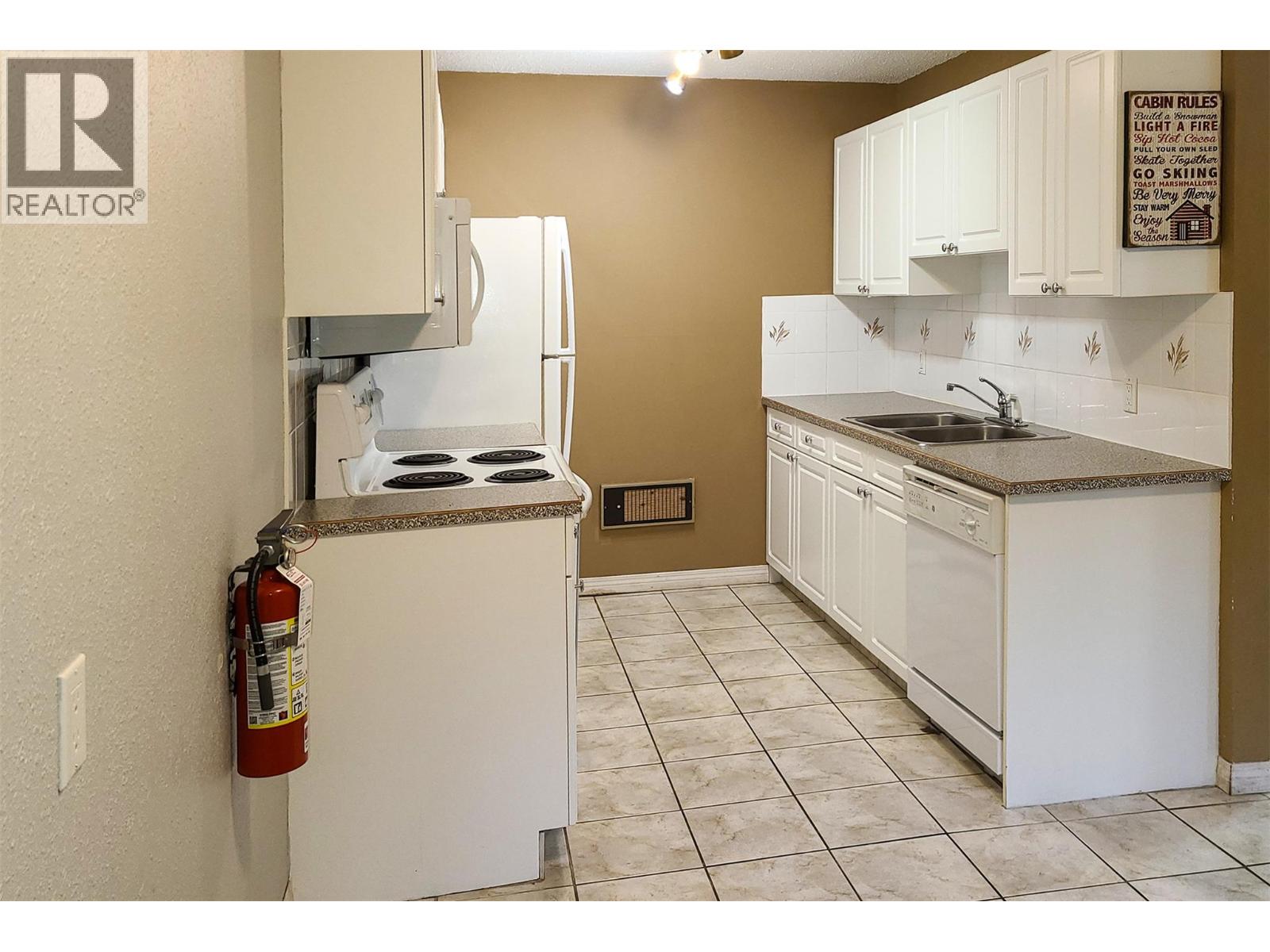 930 Dogwood Drive Unit# 1033, Kimberley, British Columbia V1A 2Y4 - Photo 8 - 10344151