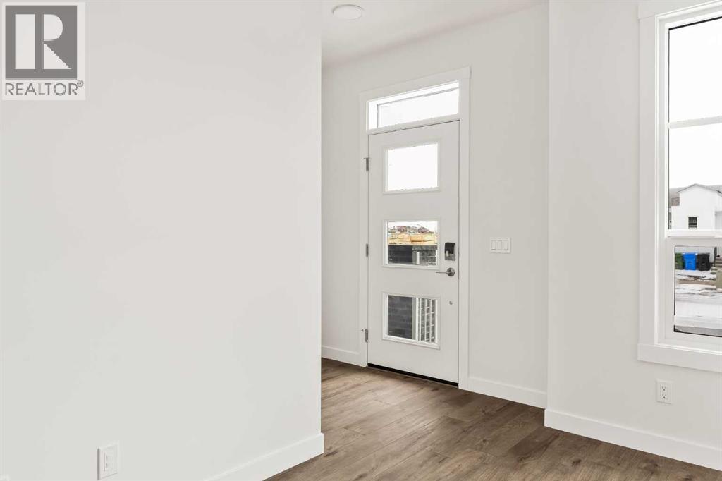 19815 45 Street Se, Calgary, Alberta  T3M 4B5 - Photo 3 - A2273644