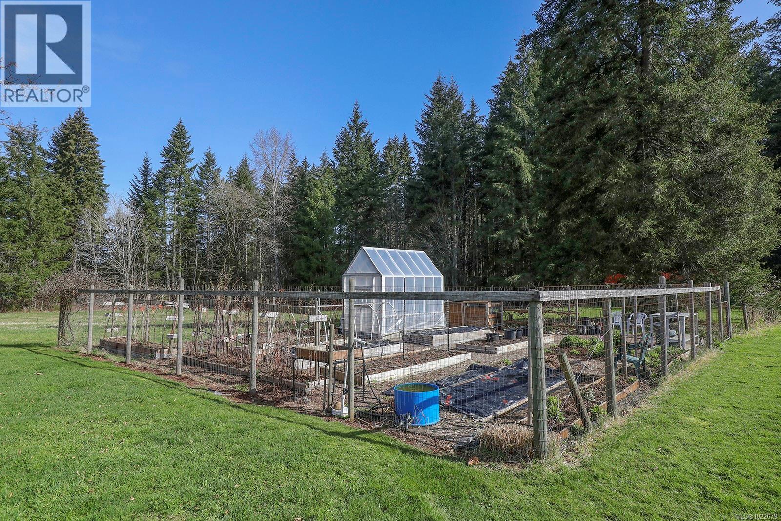 7792 Island Hwy N, Black Creek, British Columbia  V9J 1G5 - Photo 12 - 1022679