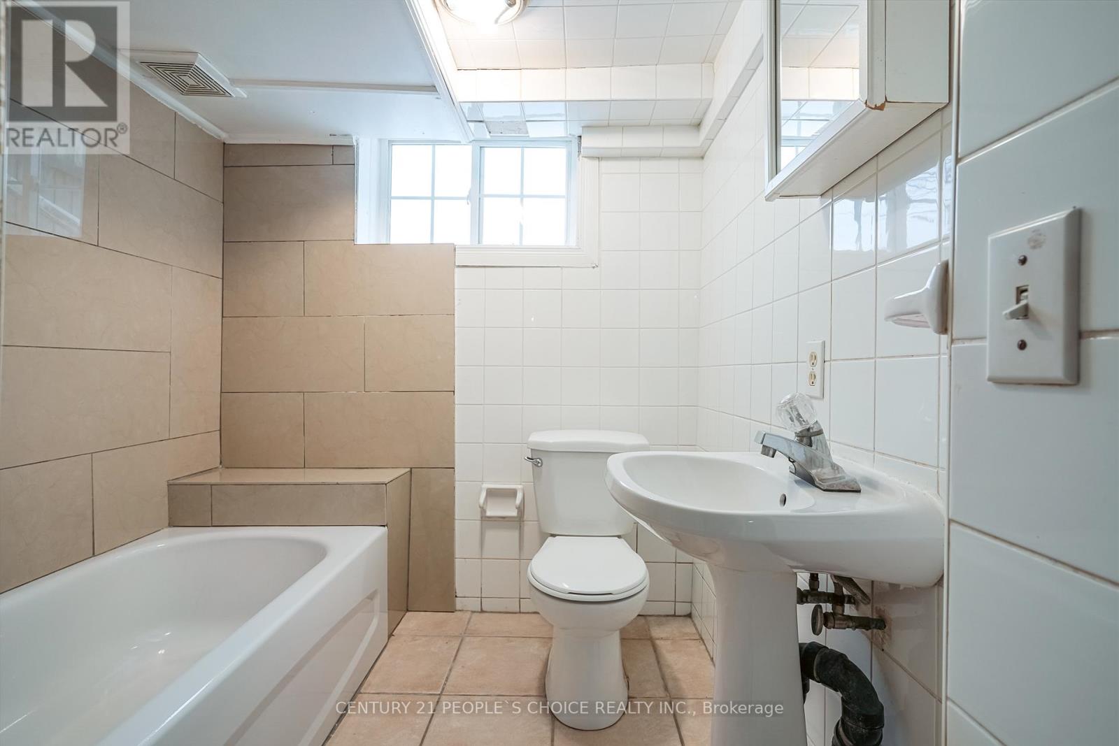 81 Pauline Avenue, Toronto, Ontario  M6H 3M7 - Photo 39 - W12674122