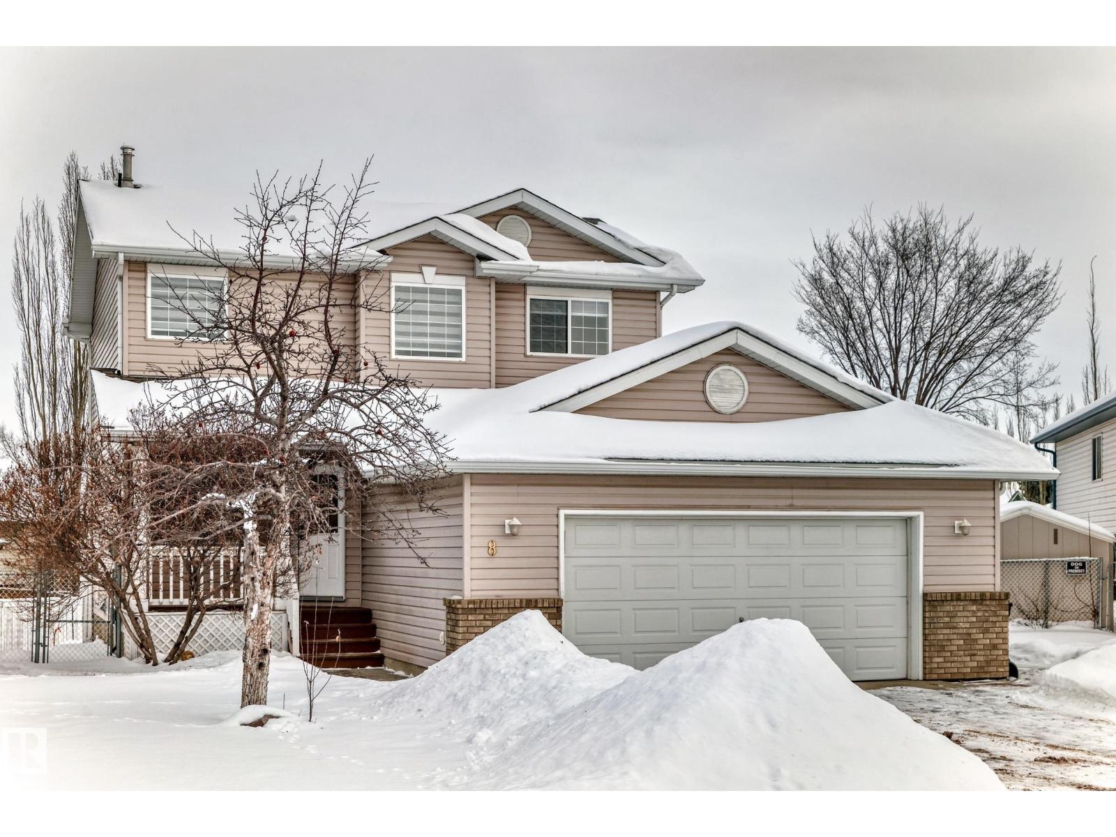 8 Creekside Wy, Spruce Grove, Alberta  T7X 3Y7 - Photo 2 - E4469635