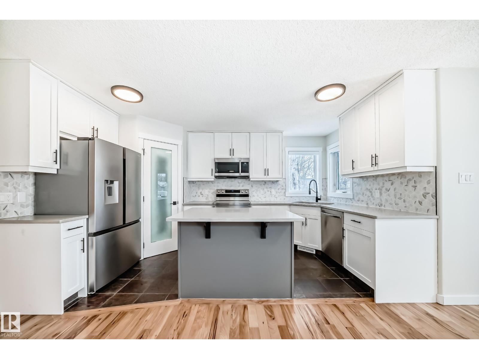 8 Creekside Wy, Spruce Grove, Alberta  T7X 3Y7 - Photo 7 - E4469635