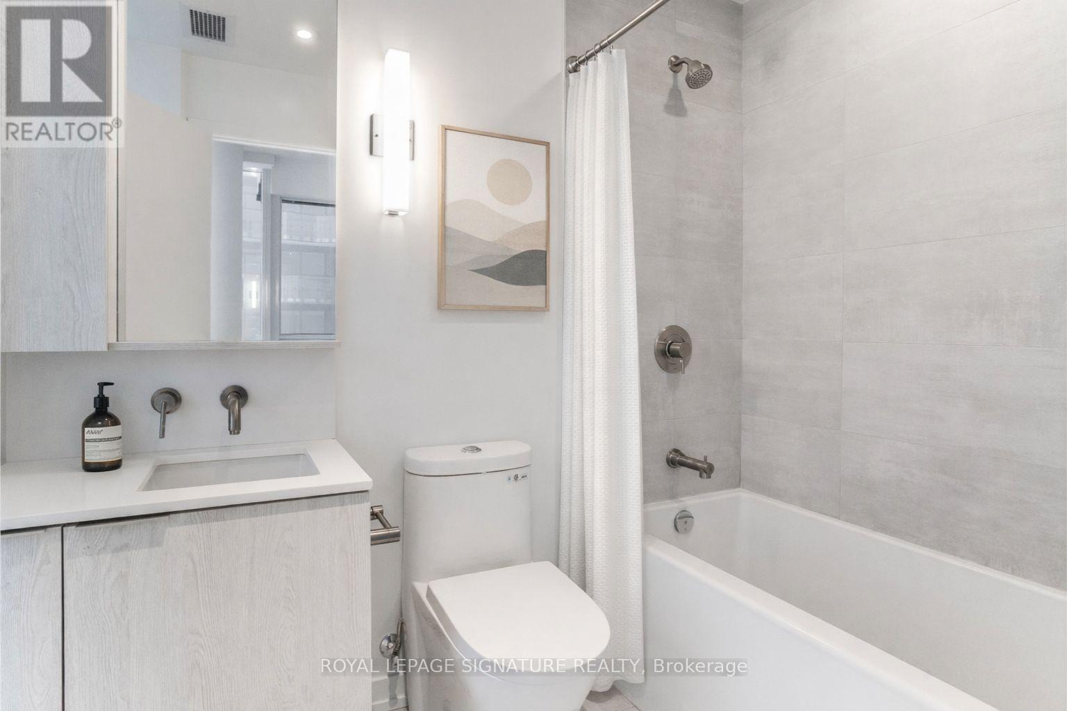 2209s - 110 Broadway Avenue, Toronto (Mount Pleasant West), Ontario  M4P 1V7 - Photo 6 - C12682780