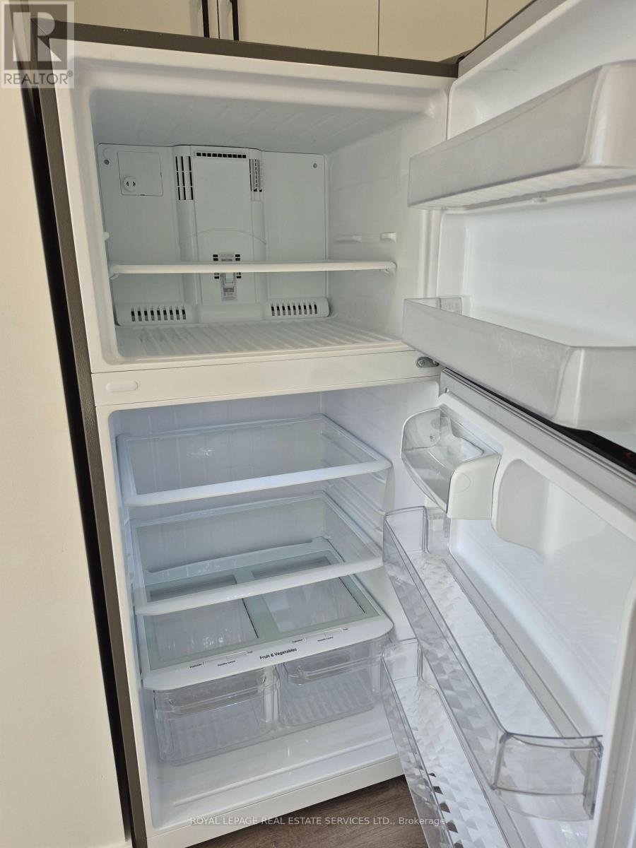 2nd Flr - 1073 College Street, Toronto (Little Portugal), Ontario  M6H 1B2 - Photo 12 - C12682786