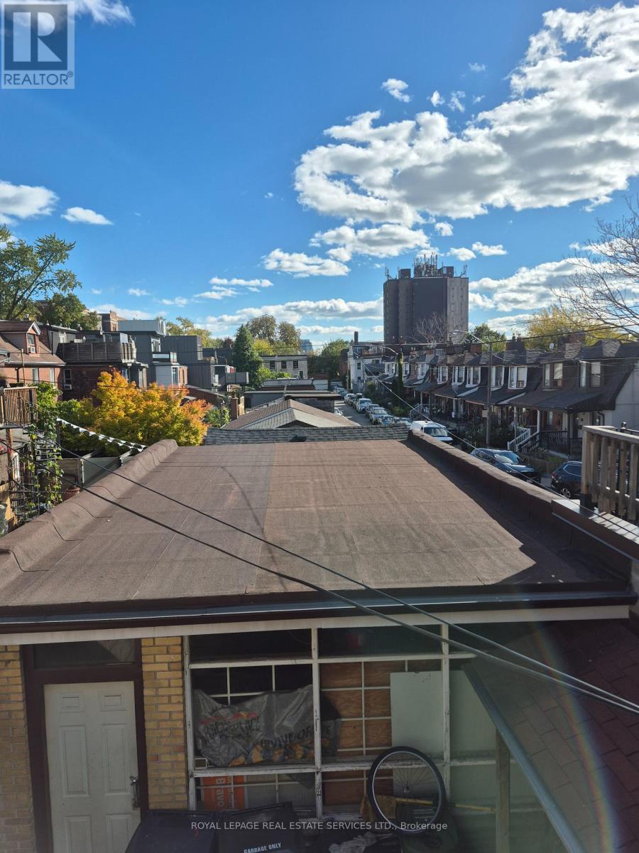 2nd Flr - 1073 College Street, Toronto (Little Portugal), Ontario  M6H 1B2 - Photo 32 - C12682786