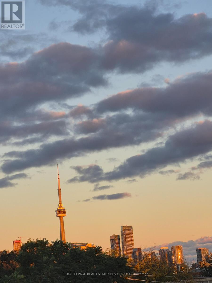 2nd Flr - 1073 College Street, Toronto (Little Portugal), Ontario  M6H 1B2 - Photo 34 - C12682786