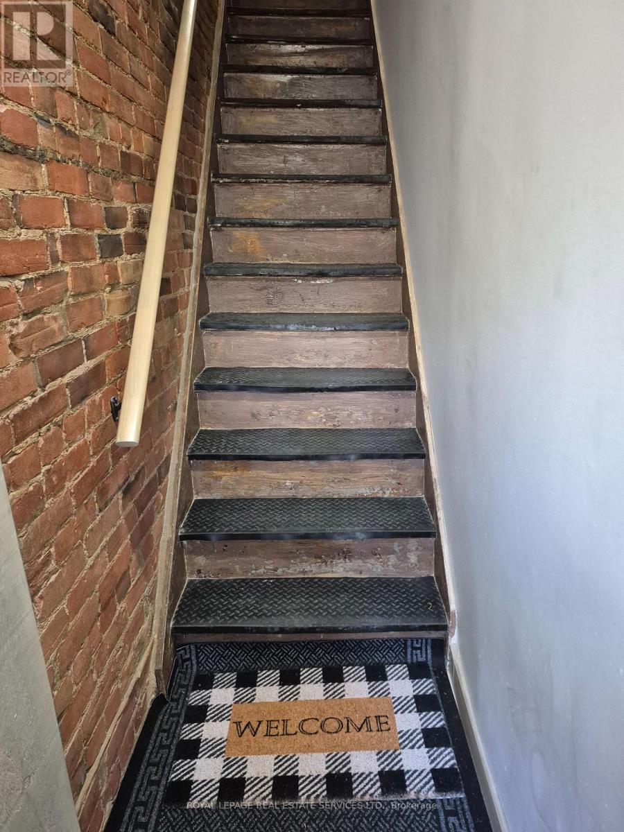 2nd Flr - 1073 College Street, Toronto (Little Portugal), Ontario  M6H 1B2 - Photo 4 - C12682786