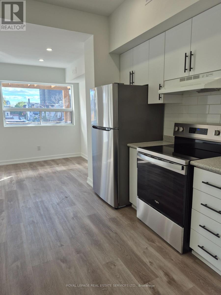 2nd Flr - 1073 College Street, Toronto (Little Portugal), Ontario  M6H 1B2 - Photo 6 - C12682786