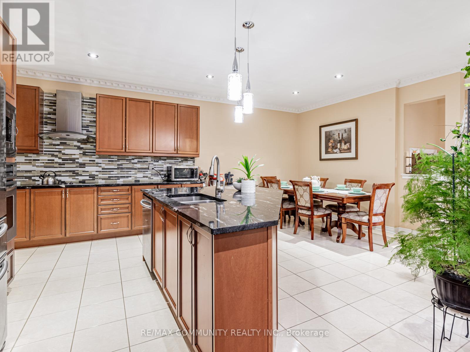 27 Windyton Avenue, Markham, Ontario  L6B 0V5 - Photo 17 - N12682816