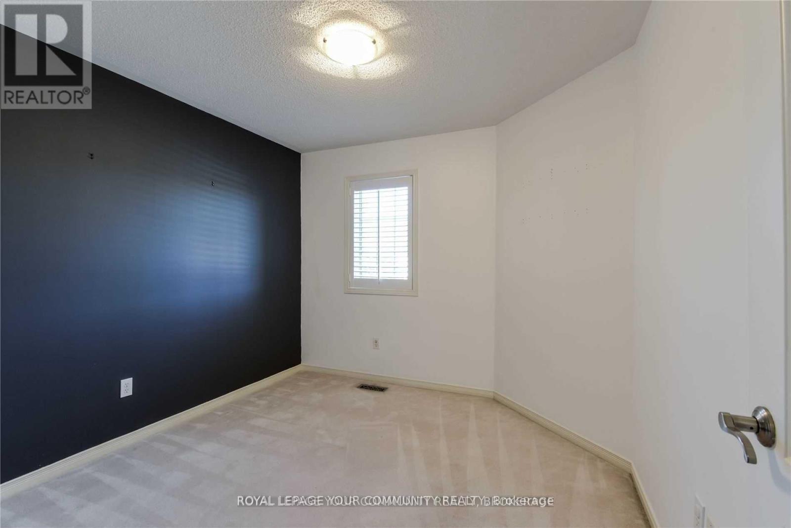 21 Elderbrook Crescent, Vaughan, Ontario  L4K 5M3 - Photo 19 - N12682822