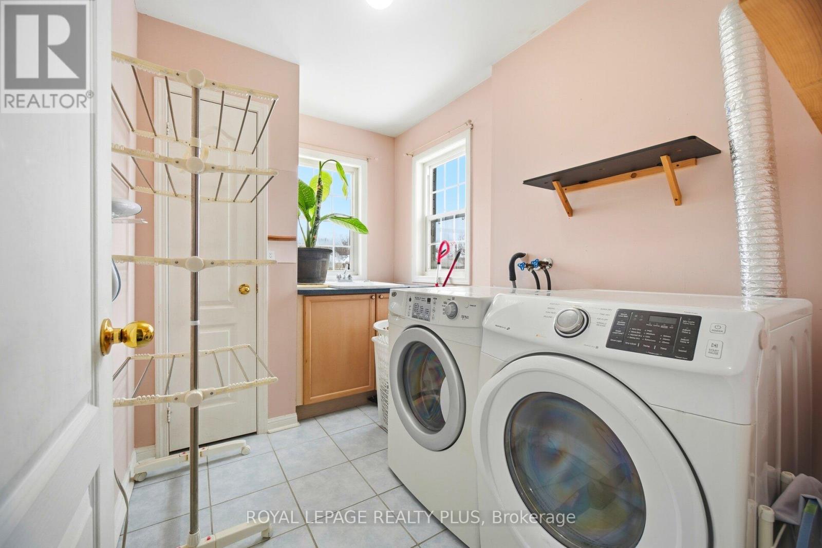 387 Brisdale Drive, Brampton, Ontario  L7A 3K7 - Photo 35 - W12682804