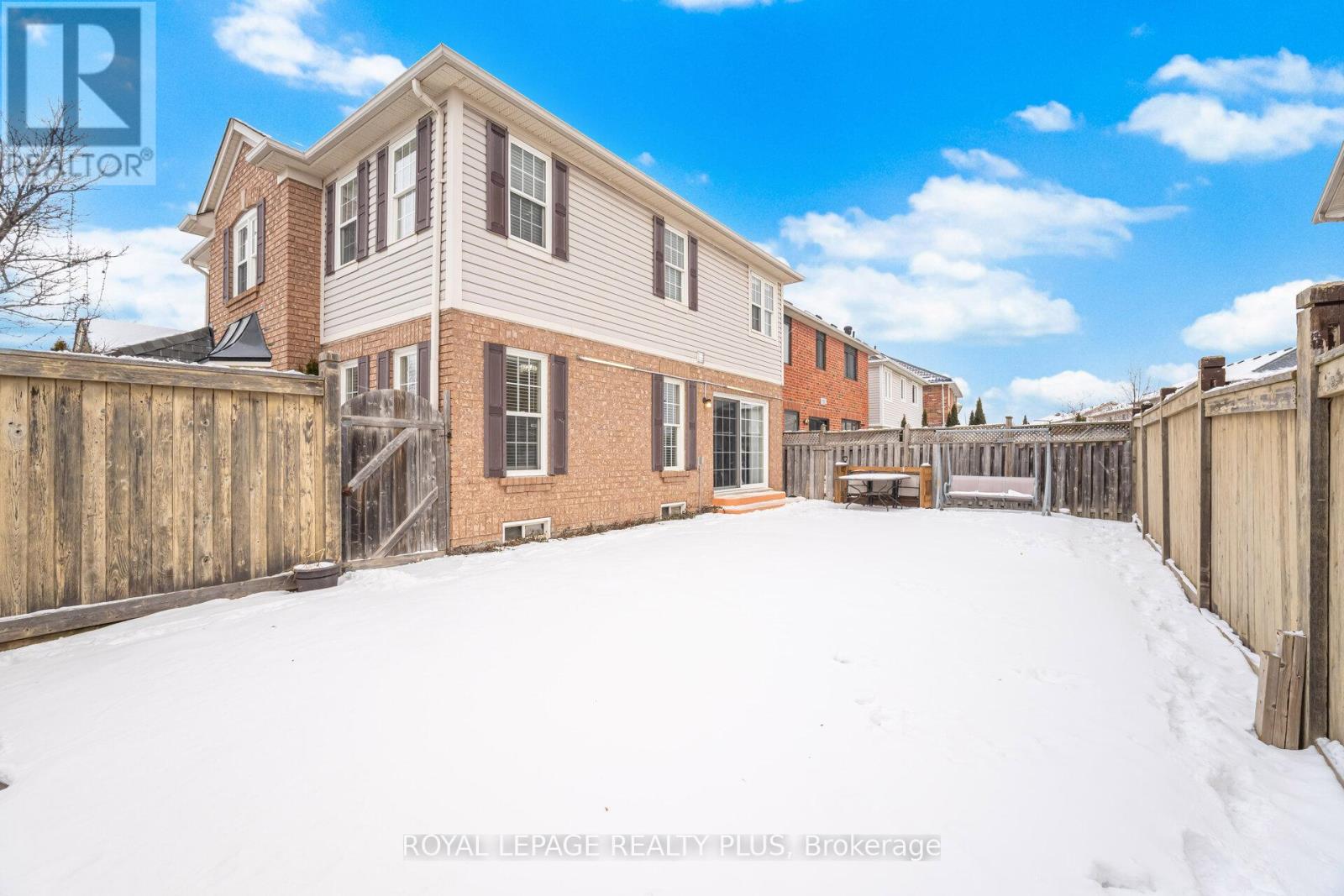 387 Brisdale Drive, Brampton (Fletcher's Meadow), Ontario  L7A 3K7 - Photo 38 - W12682804