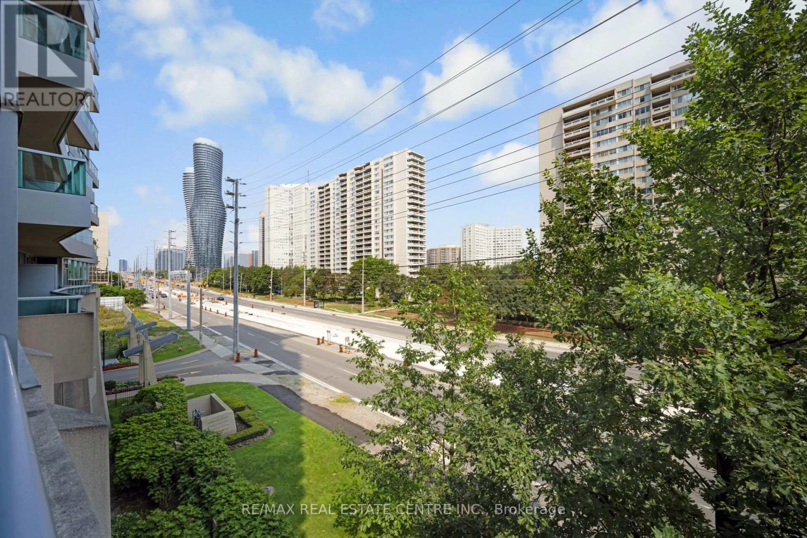 302 - 1 Elm Drive, Mississauga, Ontario  L5B 4M1 - Photo 32 - W12682832