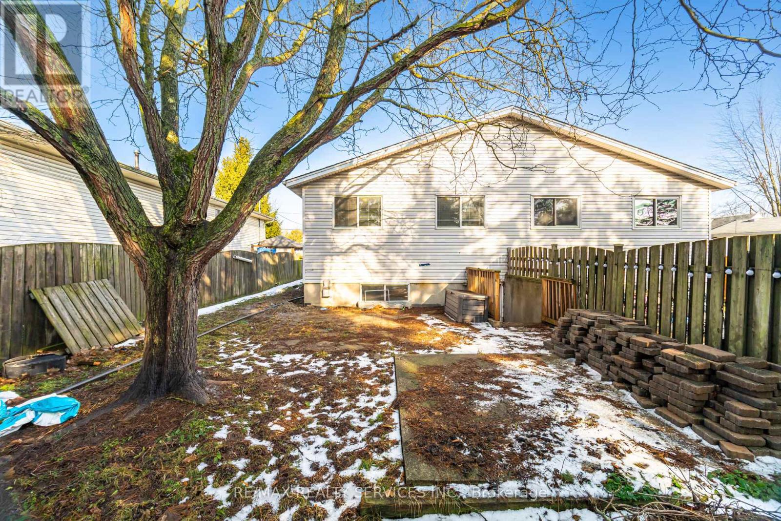 15 Margaret Street, Thorold, Ontario  L0S 1K0 - Photo 48 - X12682790