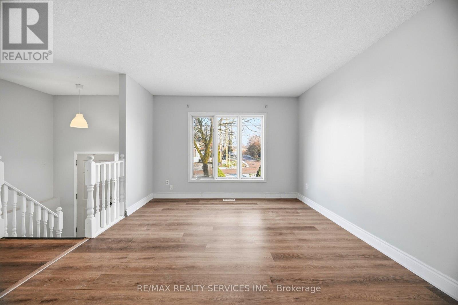 15 Margaret Street, Thorold, Ontario  L0S 1K0 - Photo 9 - X12682790