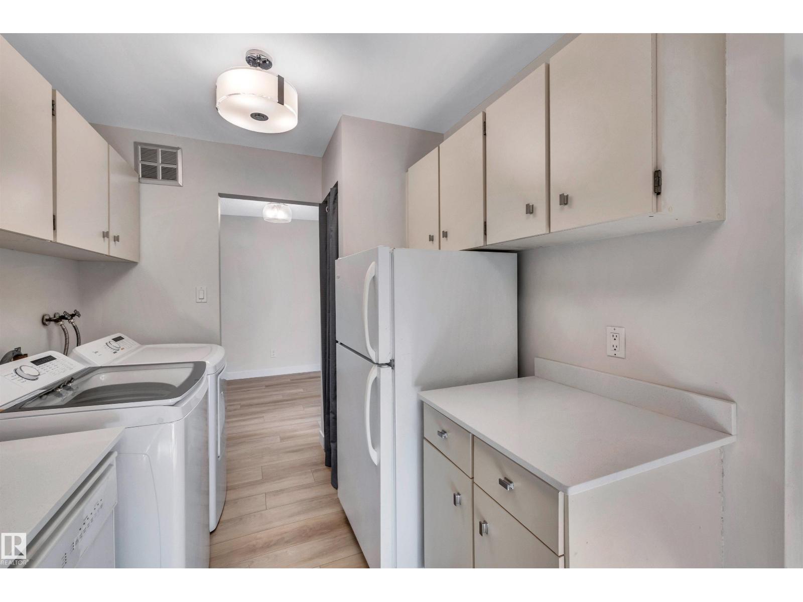 3023 Tudor Gl, St. Albert, Alberta  T8N 3V4 - Photo 9 - E4469463