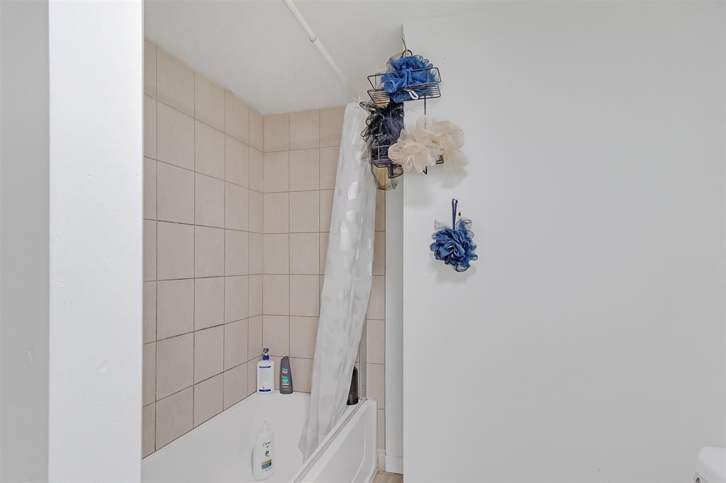 8841 140a Street, Surrey, British Columbia  V3V 7H1 - Photo 18 - R3077903