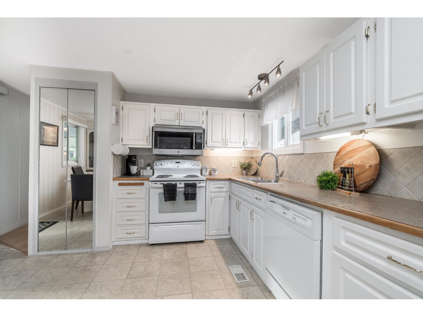 60 2270 196 Street, Langley, British Columbia  V2Z 1N6 - Photo 16 - R3072006