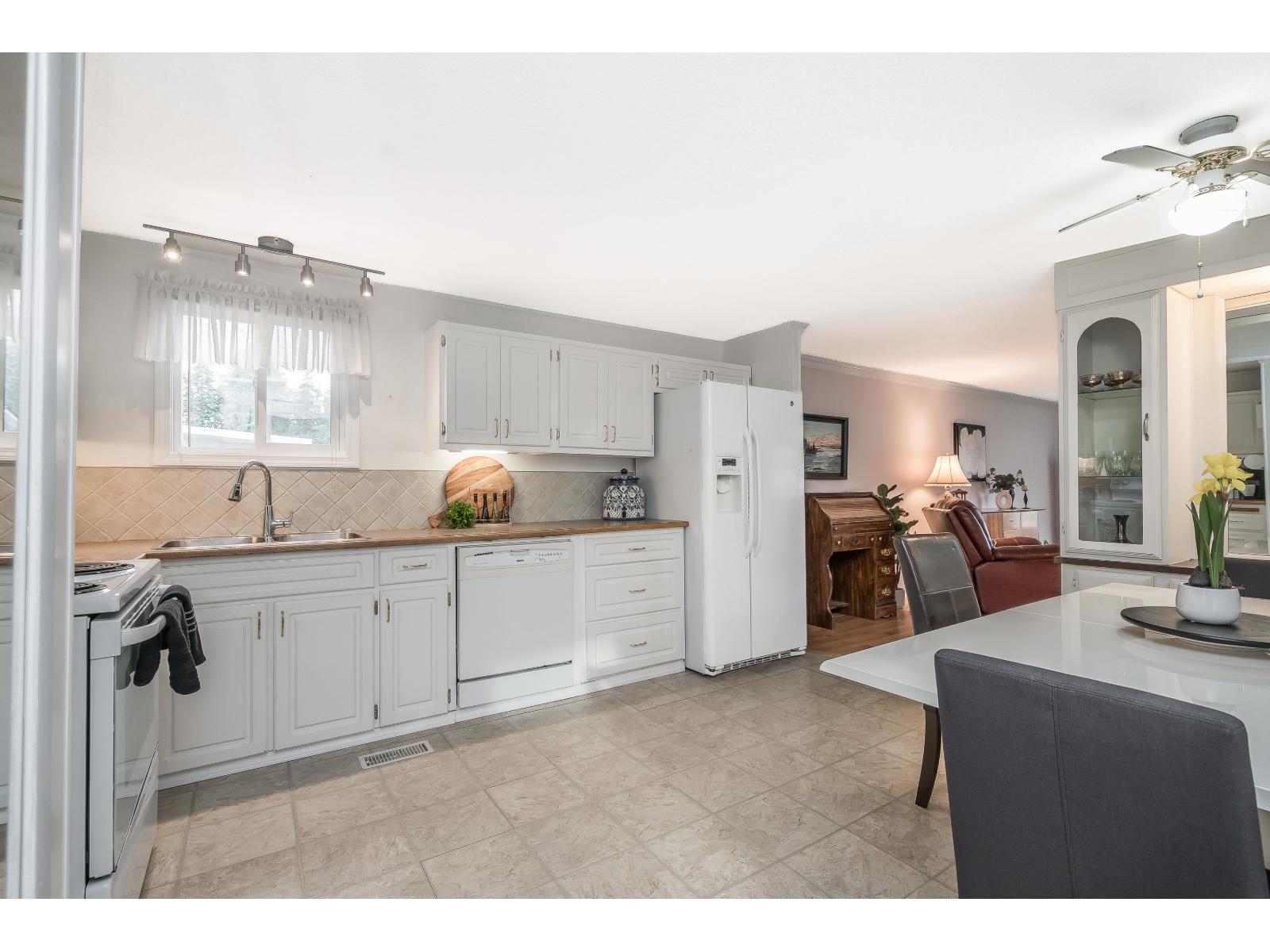 60 2270 196 Street, Langley, British Columbia  V2Z 1N6 - Photo 15 - R3072006