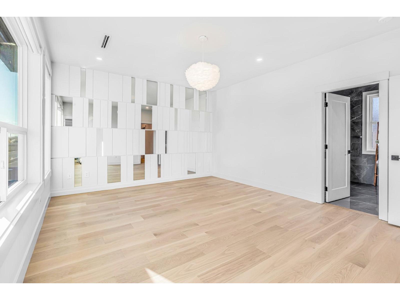 16059 9a Avenue, Surrey, British Columbia  V4A 9A7 - Photo 20 - R3077850