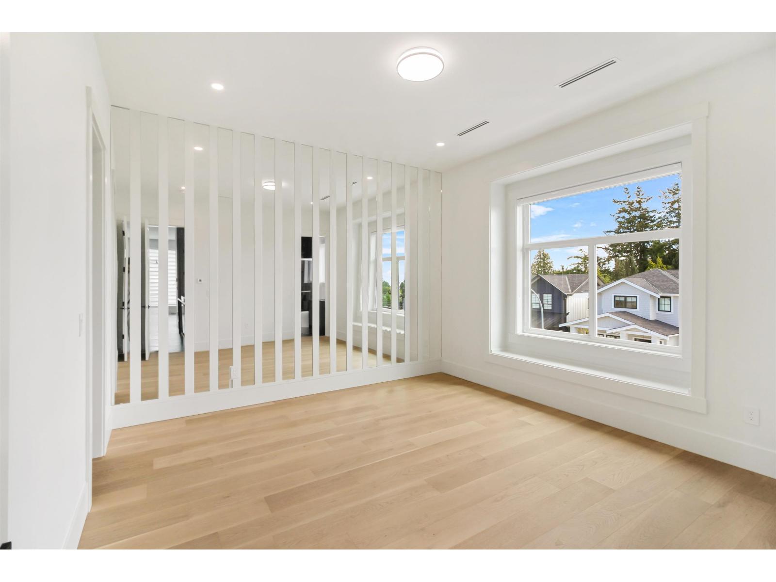 16019 9a Avenue, Surrey, British Columbia  V4A 9A7 - Photo 13 - R3077861