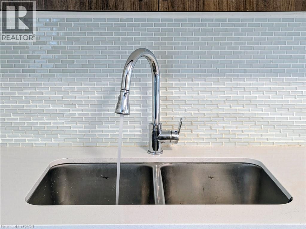 467 Charlton Avenue E Unit# 103, Hamilton, Ontario  L3M 0B3 - Photo 15 - 40767888