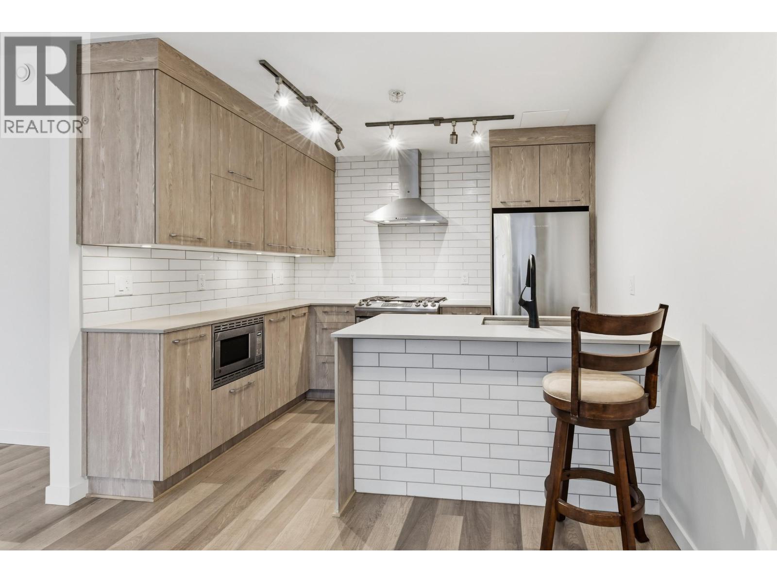 1020 Auckland Street, New Westminster, British Columbia  V3M 0M3 - Photo 12 - R3077749