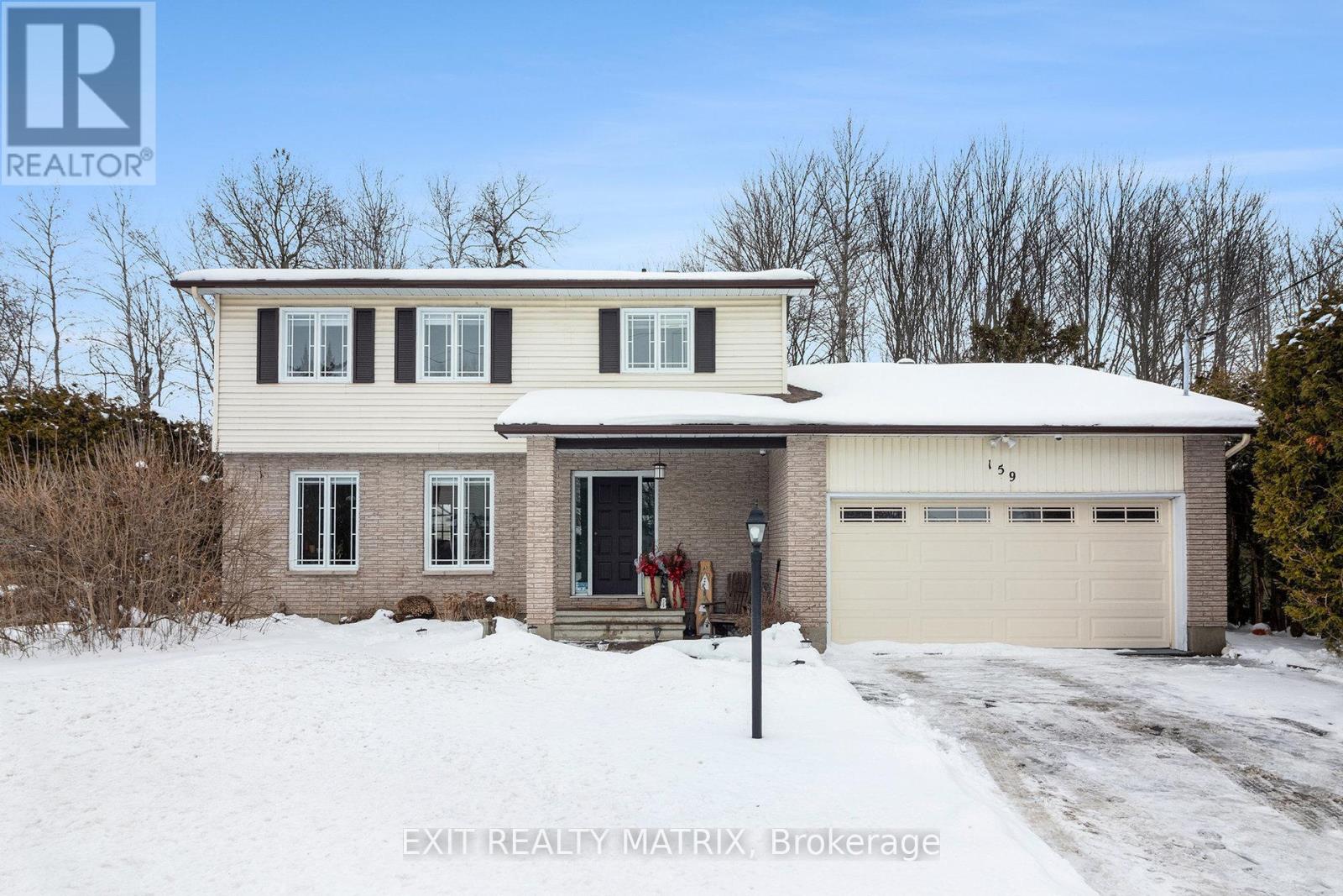 159 Dunlop Crescent, Russell, Ontario  K4R 1B3 - Photo 2 - X12436912