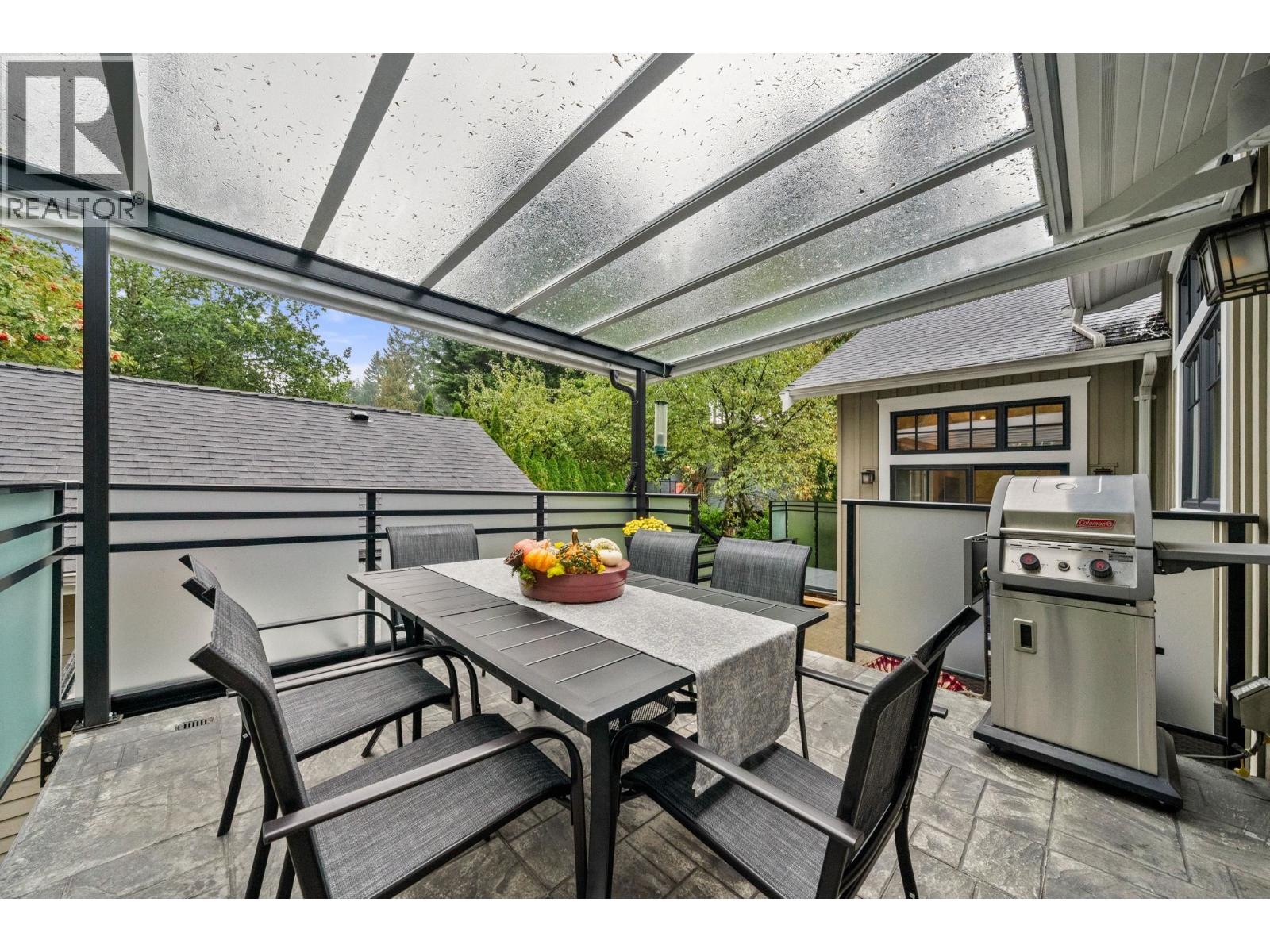 2140 Pemberton Avenue, North Vancouver, British Columbia  V7P 2T1 - Photo 36 - R3077963