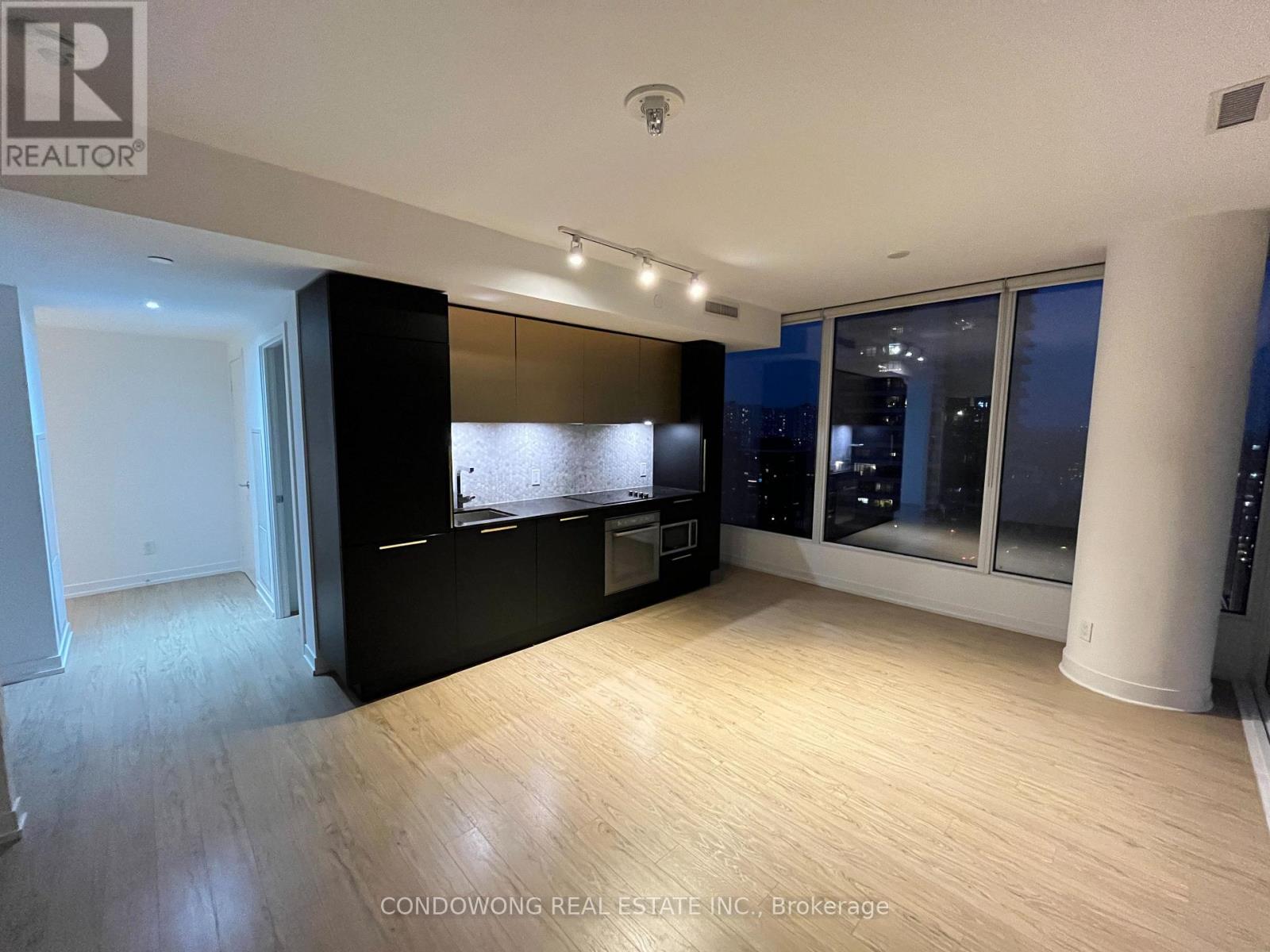 2716 - 85 Wood Street, Toronto, Ontario  M4Y 0E8 - Photo 3 - C12682848