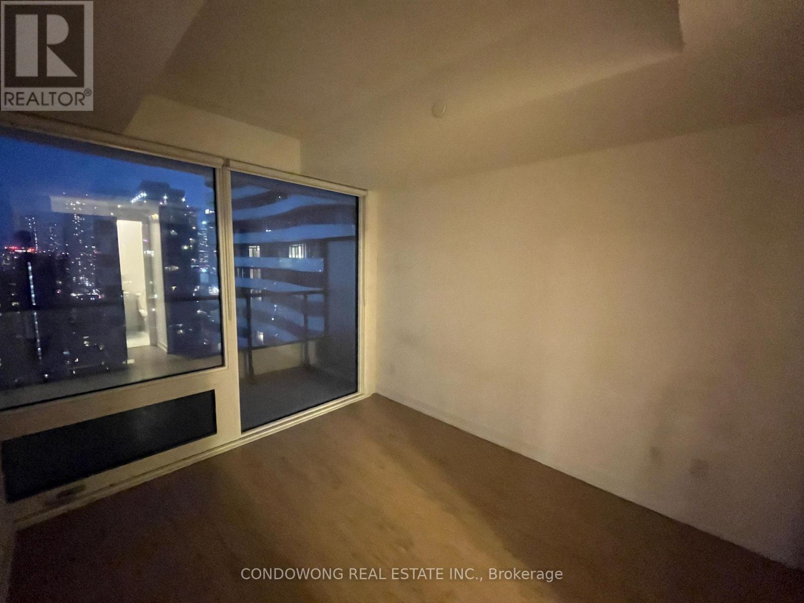 2716 - 85 Wood Street, Toronto, Ontario  M4Y 0E8 - Photo 5 - C12682848